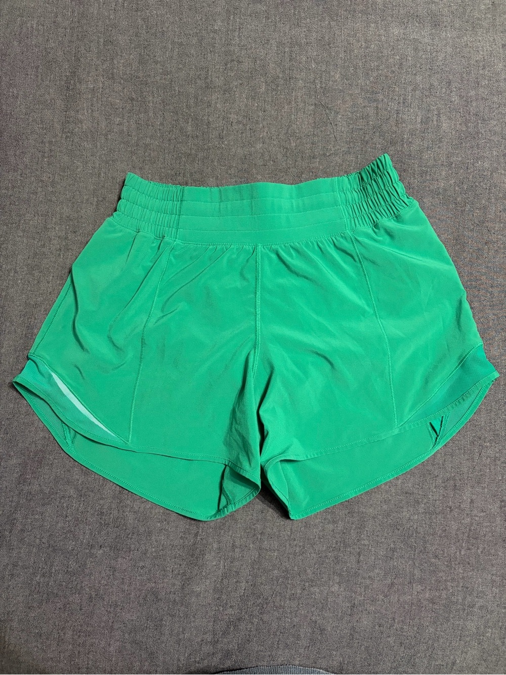 lululemon athletica Women's Hotty Hot Shorts - Vibrant Green